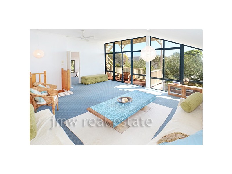 19 Bayview Drive, Gracetown WA 6284