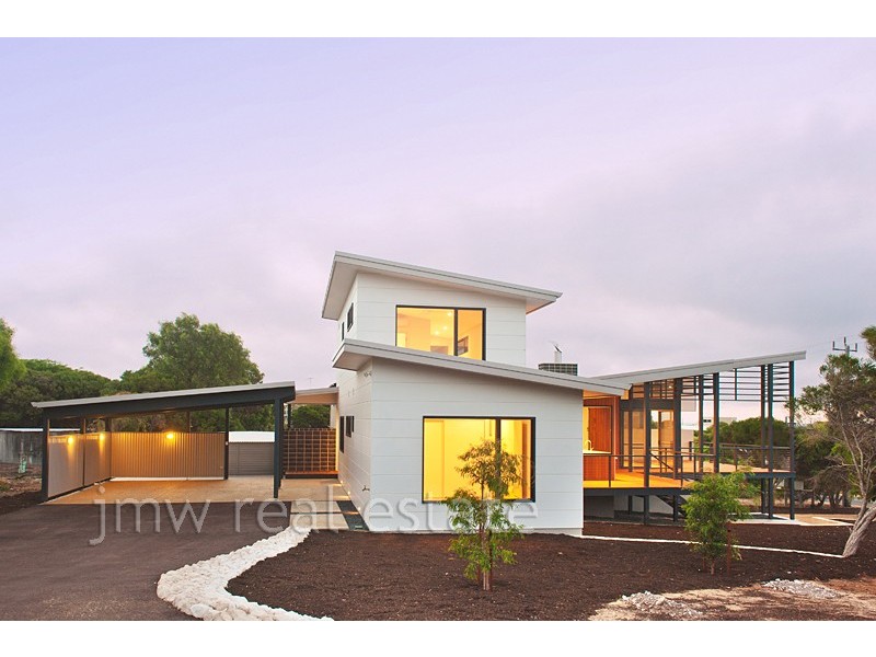 16 Bayview Drive, Gracetown WA 6284