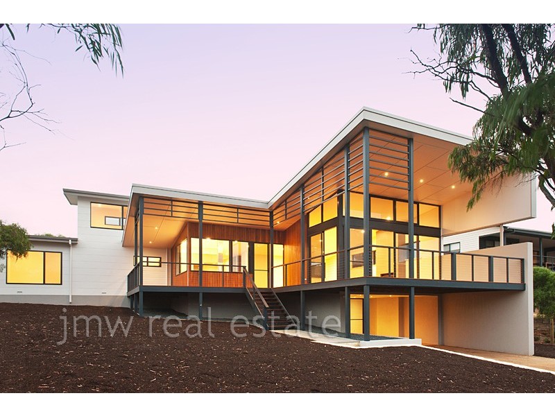 16 Bayview Drive, Gracetown WA 6284