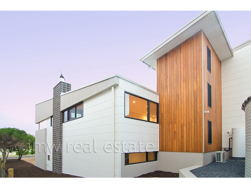 16 Bayview Drive, Gracetown WA 6284