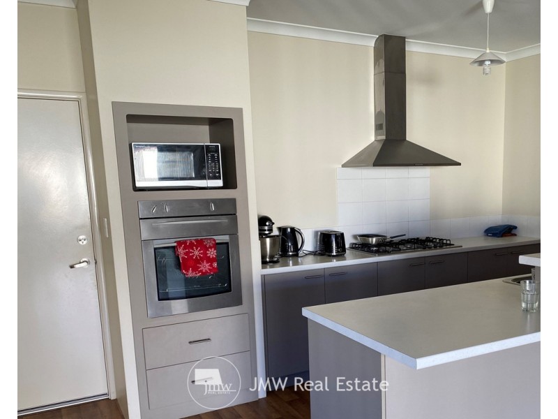 5 Indooroopilly Crescent, Dunsborough WA 6281