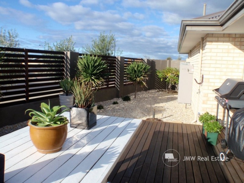 81 St Michaels Parkway, Dunsborough WA 6281