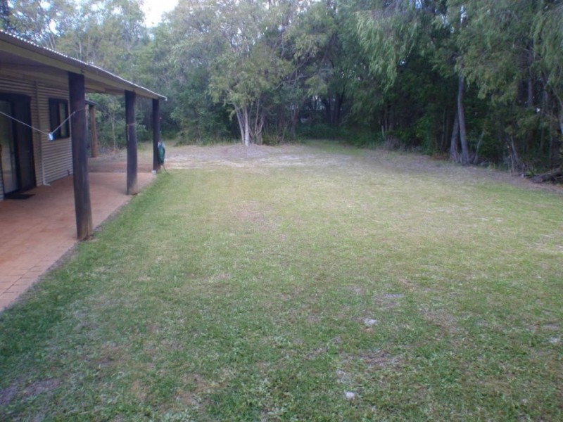 9 Backwater Retreat, Quindalup WA 6281