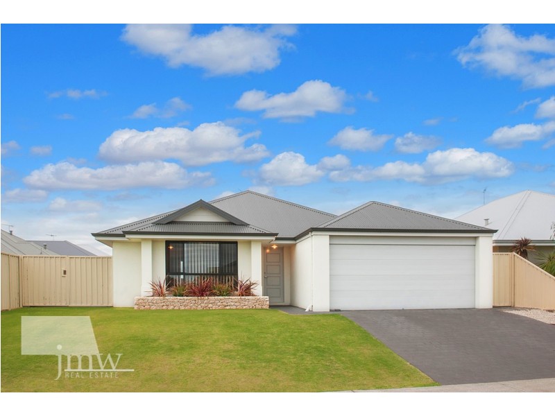 54 Indooroopilly Crescent, Dunsborough WA 6281