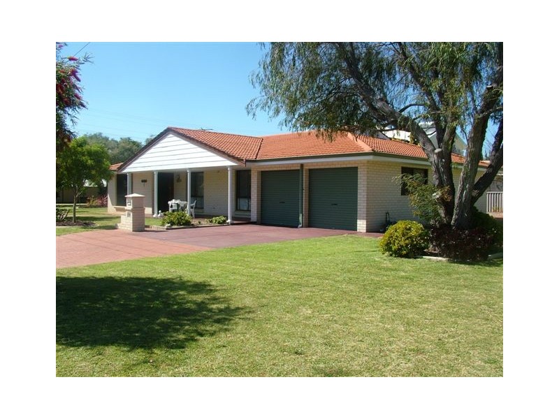 7 Elmore Road, Quindalup WA 6281