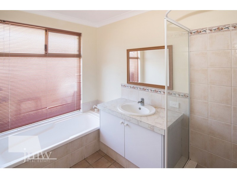 26 Sandalford Court, Dunsborough WA 6281