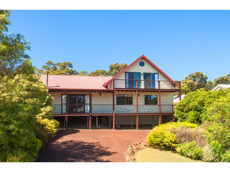 4 Norfolk Street, Dunsborough WA 6281