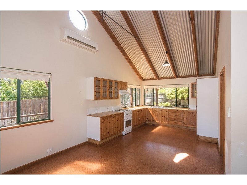 4 Norfolk Street, Dunsborough WA 6281