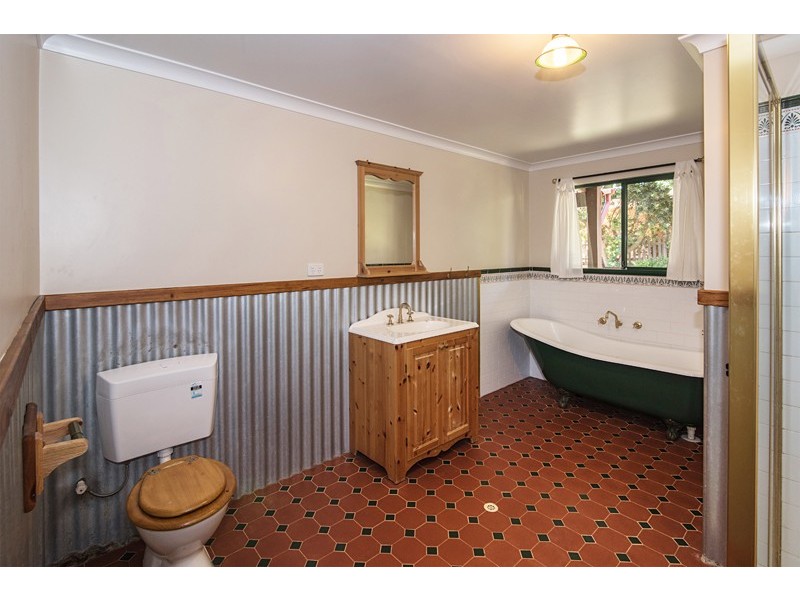 4 Norfolk Street, Dunsborough WA 6281