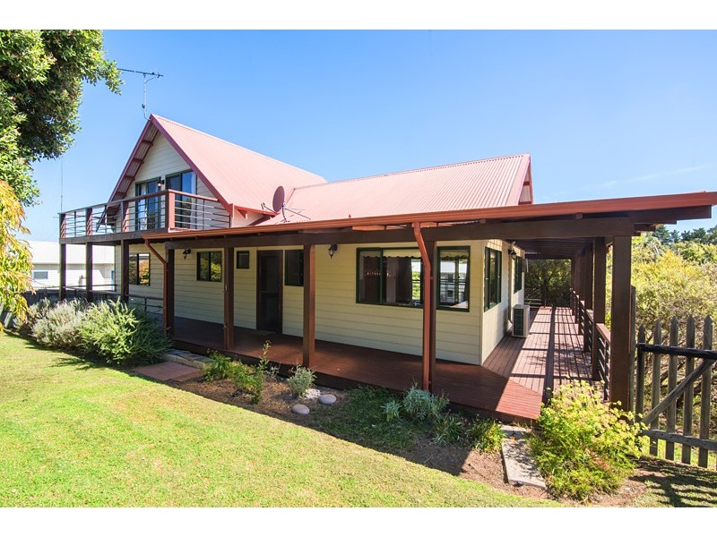 4 Norfolk Street, Dunsborough WA 6281