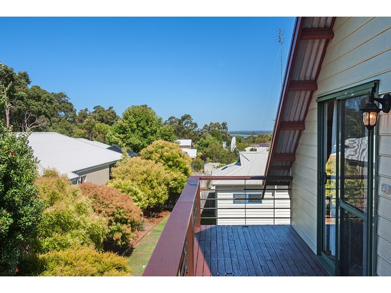 4 Norfolk Street, Dunsborough WA 6281