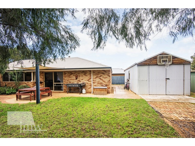 7 Toby Court, Quindalup WA 6281