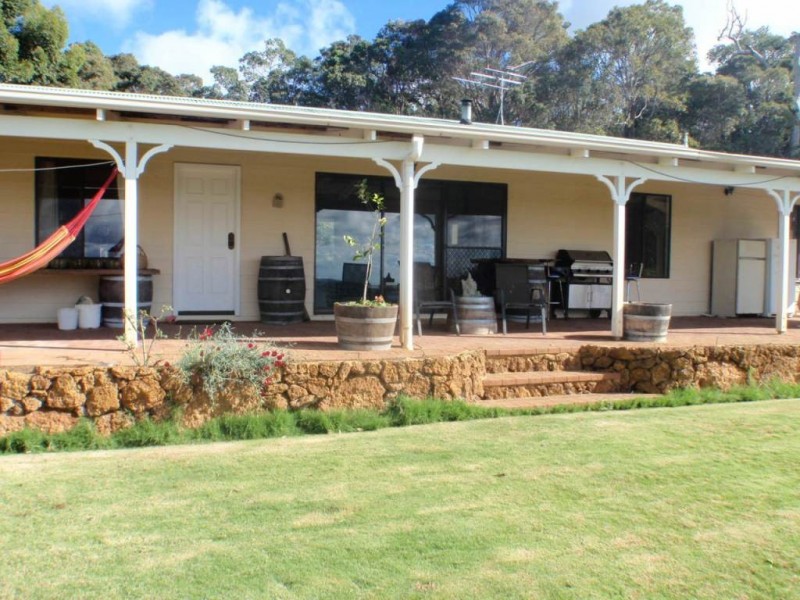 54 Summerville Crescent, Yallingup Siding WA 6282