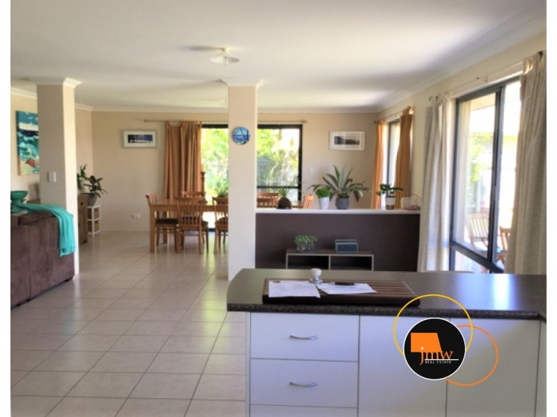 8 Clairault Court, Dunsborough WA 6281