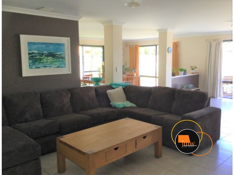 8 Clairault Court, Dunsborough WA 6281