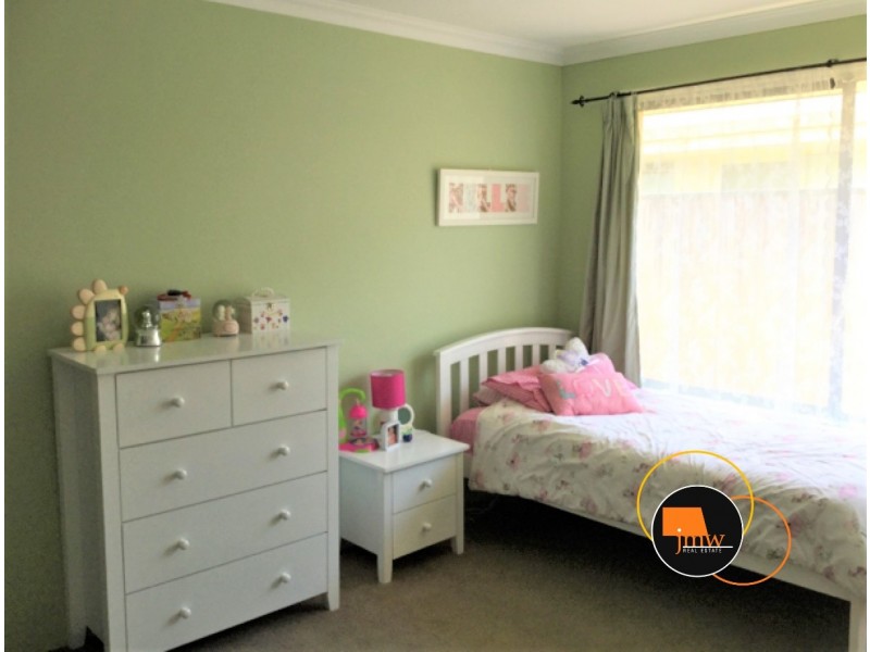 8 Clairault Court, Dunsborough WA 6281