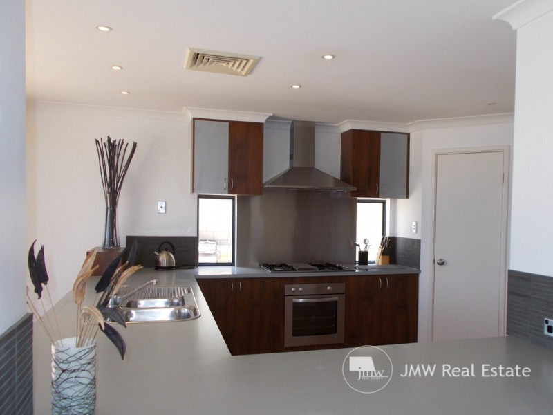 35 Keel Retreat, Geographe WA 6280