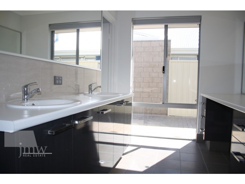 46 Inverness Avenue, Dunsborough WA 6281