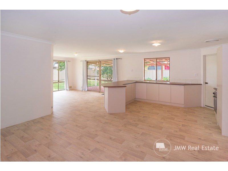 16 Sandalford Court, Dunsborough WA 6281