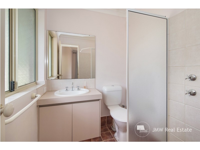 16 Sandalford Court, Dunsborough WA 6281