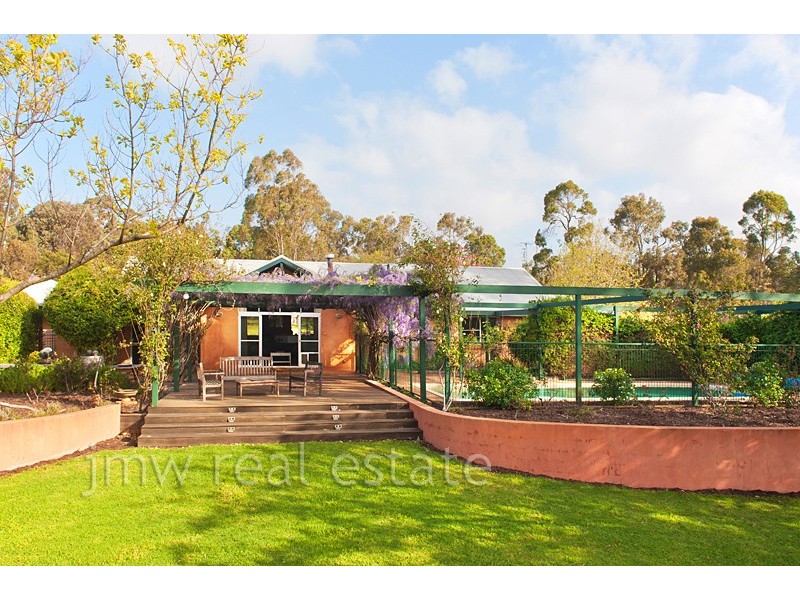 6 Cowrang Ln, Yallingup Siding WA 6282