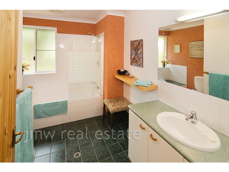 6 Cowrang Ln, Yallingup Siding WA 6282