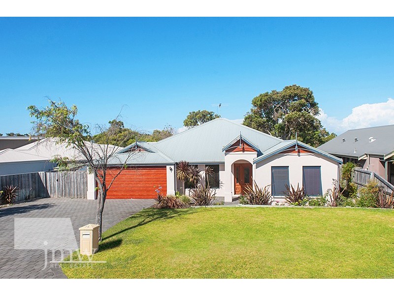 16 Gibson Drive, Dunsborough WA 6281