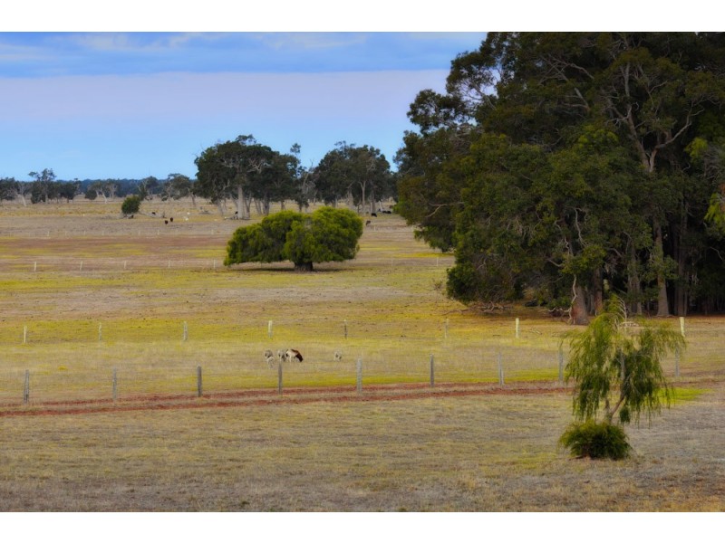 123 O’Byrne Road, Quindalup WA 6281