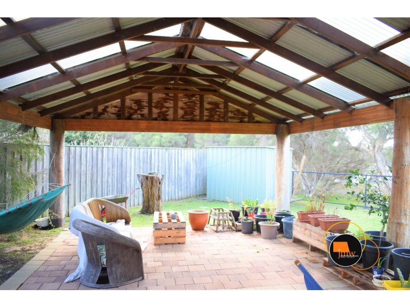 21 Elmore Road, Quindalup WA 6281