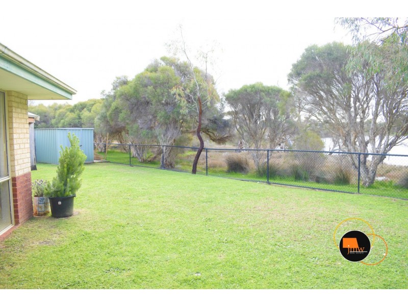 21 Elmore Road, Quindalup WA 6281