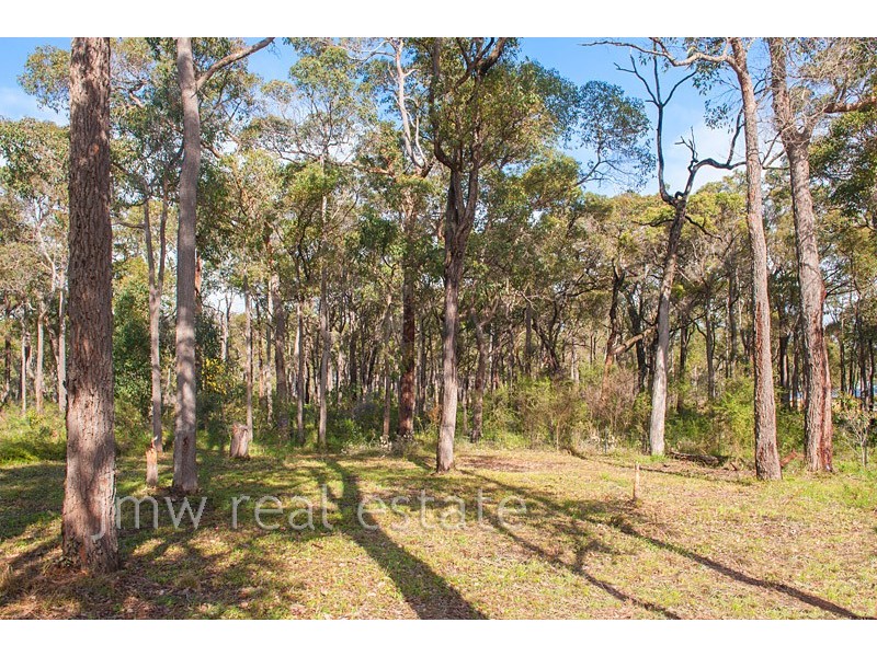 Lot 326 (5) Honeysuckle Glen, Cowaramup WA 6284