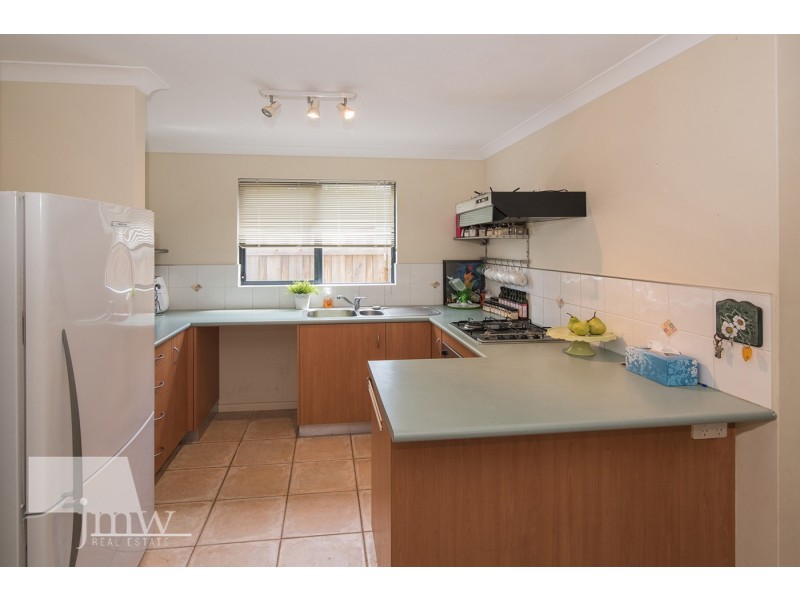 2/4 Seagrass Cove, Dunsborough WA 6281
