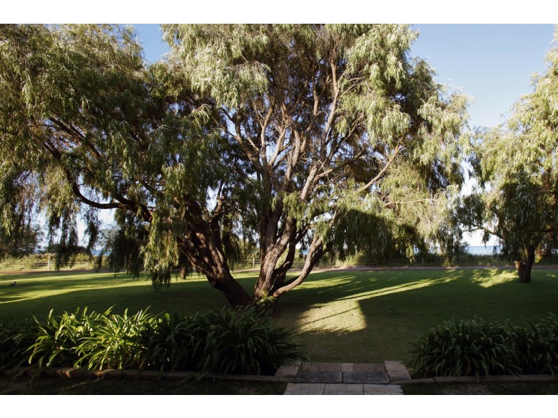 Unit 1/3 Lecaille Court – Whalers’ Cove Villas, Dunsborough WA 6281