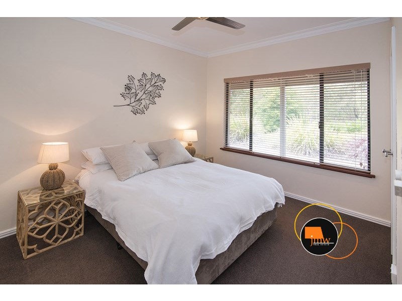 37 Wylarah Way, Quindalup WA 6281