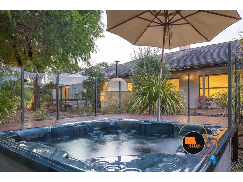 37 Wylarah Way, Quindalup WA 6281