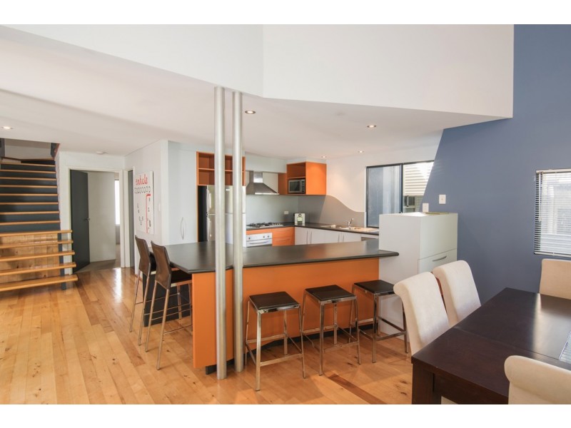 Unit 1/9 Freebridge Place, Dunsborough WA 6281