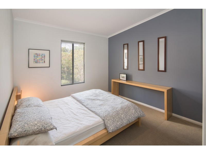 Unit 1/9 Freebridge Place, Dunsborough WA 6281