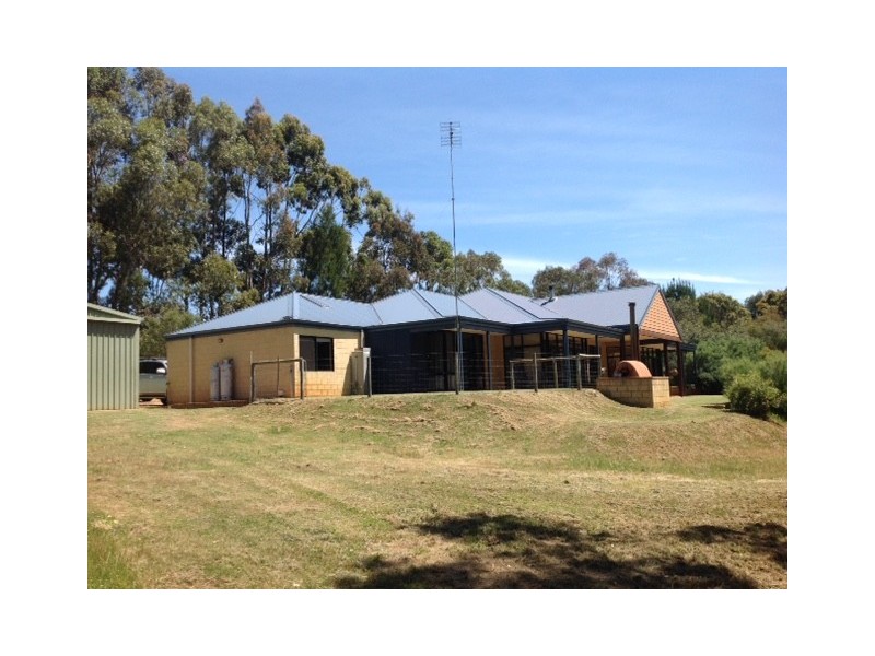 8 Honeycomb Lane, Yallingup WA 6282