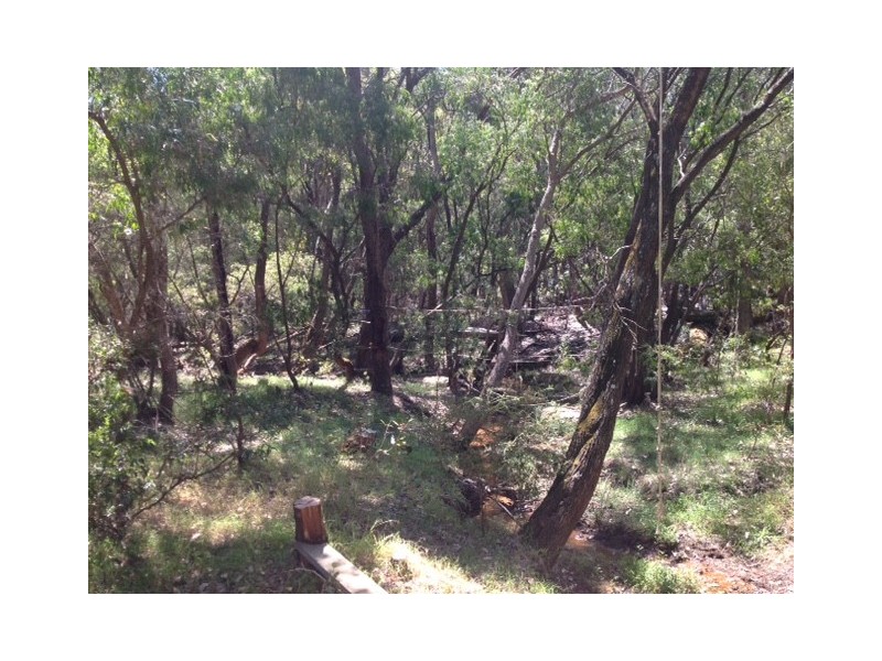 8 Honeycomb Lane, Yallingup WA 6282