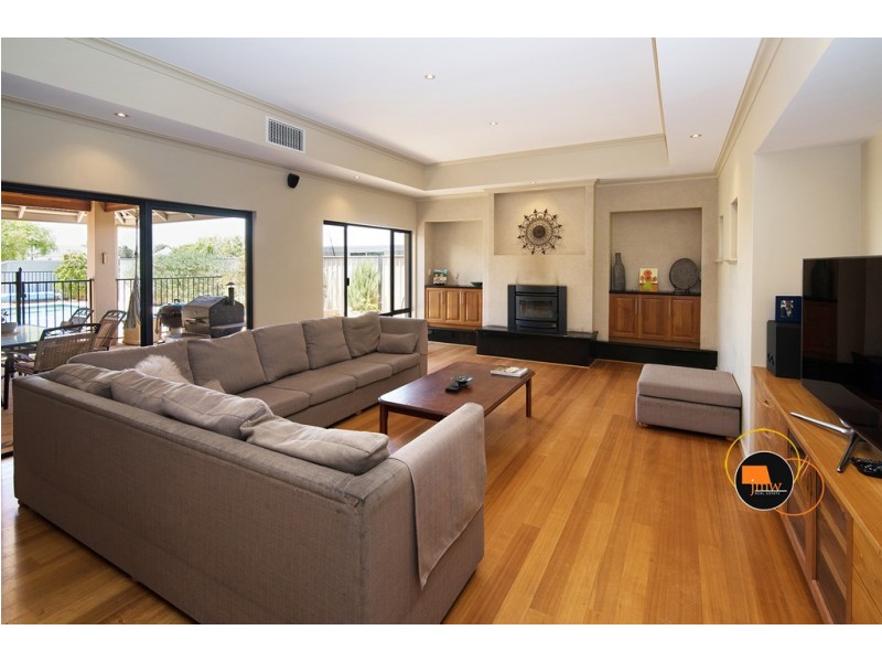 4 The Enclave, Dunsborough WA 6281