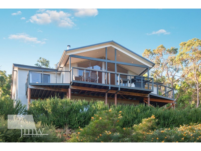 32 The Dell Retreat, Yallingup WA 6282