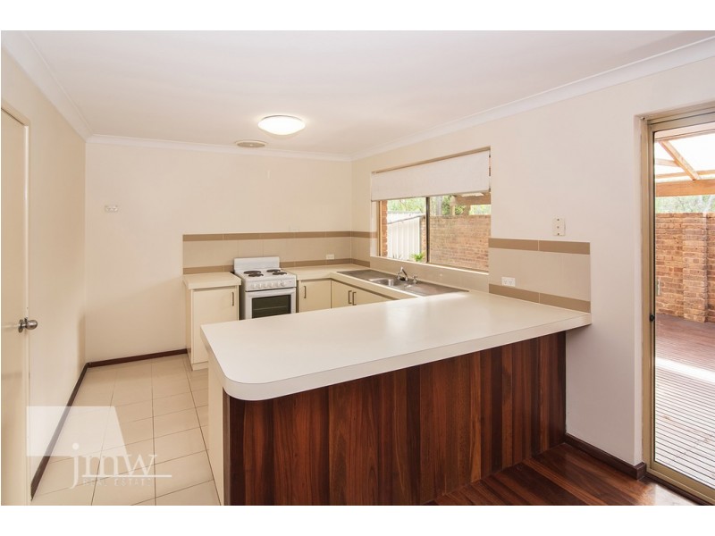 Unit 4 / 4 Armstrong Place, Dunsborough WA 6281