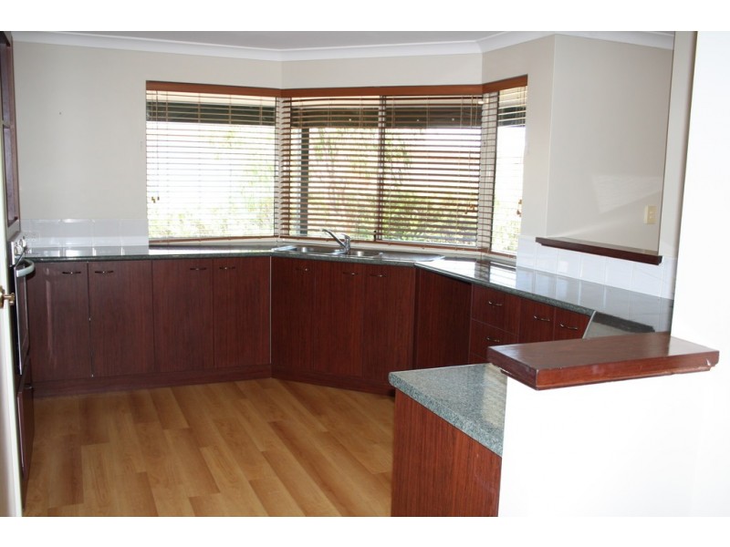 10 Roanoke Way, Dunsborough WA 6281