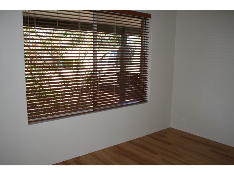 10 Roanoke Way, Dunsborough WA 6281