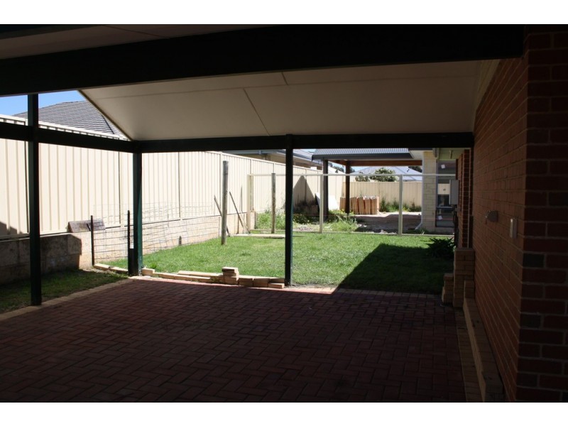 10 Roanoke Way, Dunsborough WA 6281