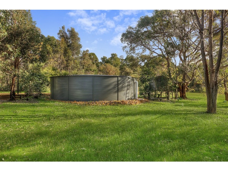 130 Wisteria Drive, Quindalup WA 6281