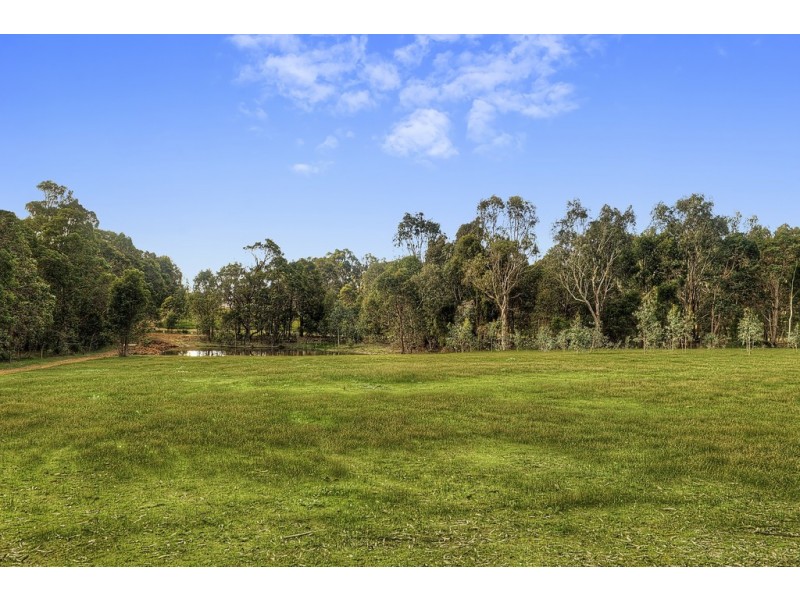 130 Wisteria Drive, Quindalup WA 6281