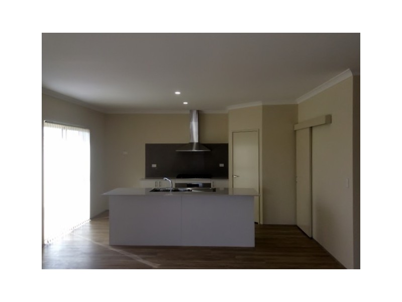 44 Inverness Avenue, Dunsborough WA 6281
