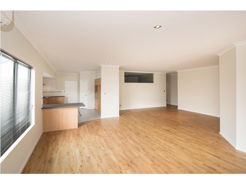 6 Cypress Brace, Dunsborough WA 6281