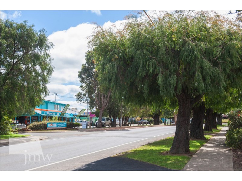 27 Station Road, Margaret River WA 6285